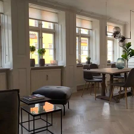 Ny Adelgade 7 - Best Apartment